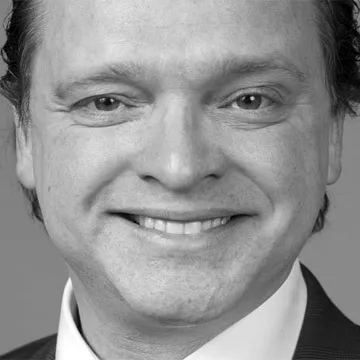 Serge Postigo