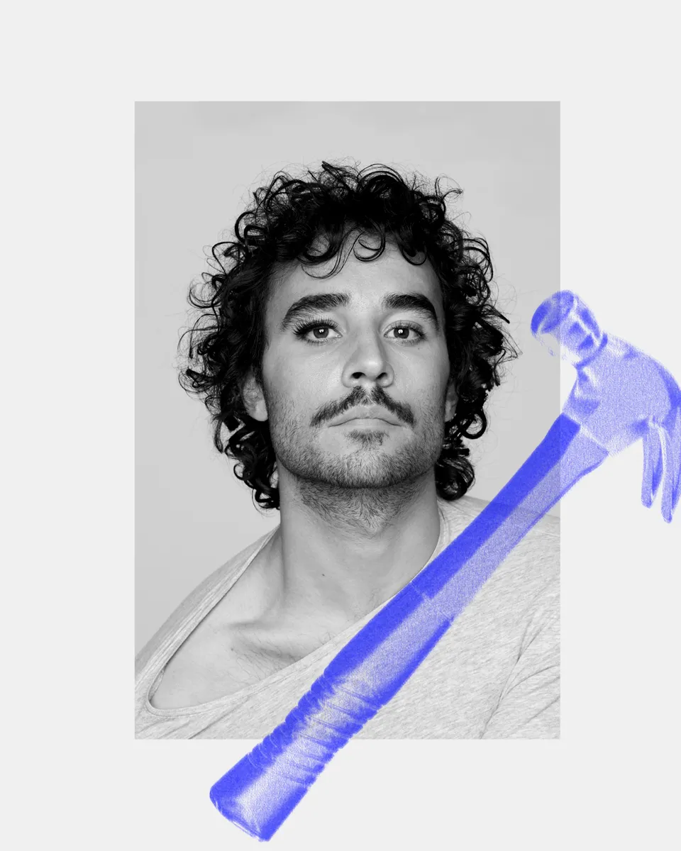 Pisser debout sans lever sa jupe